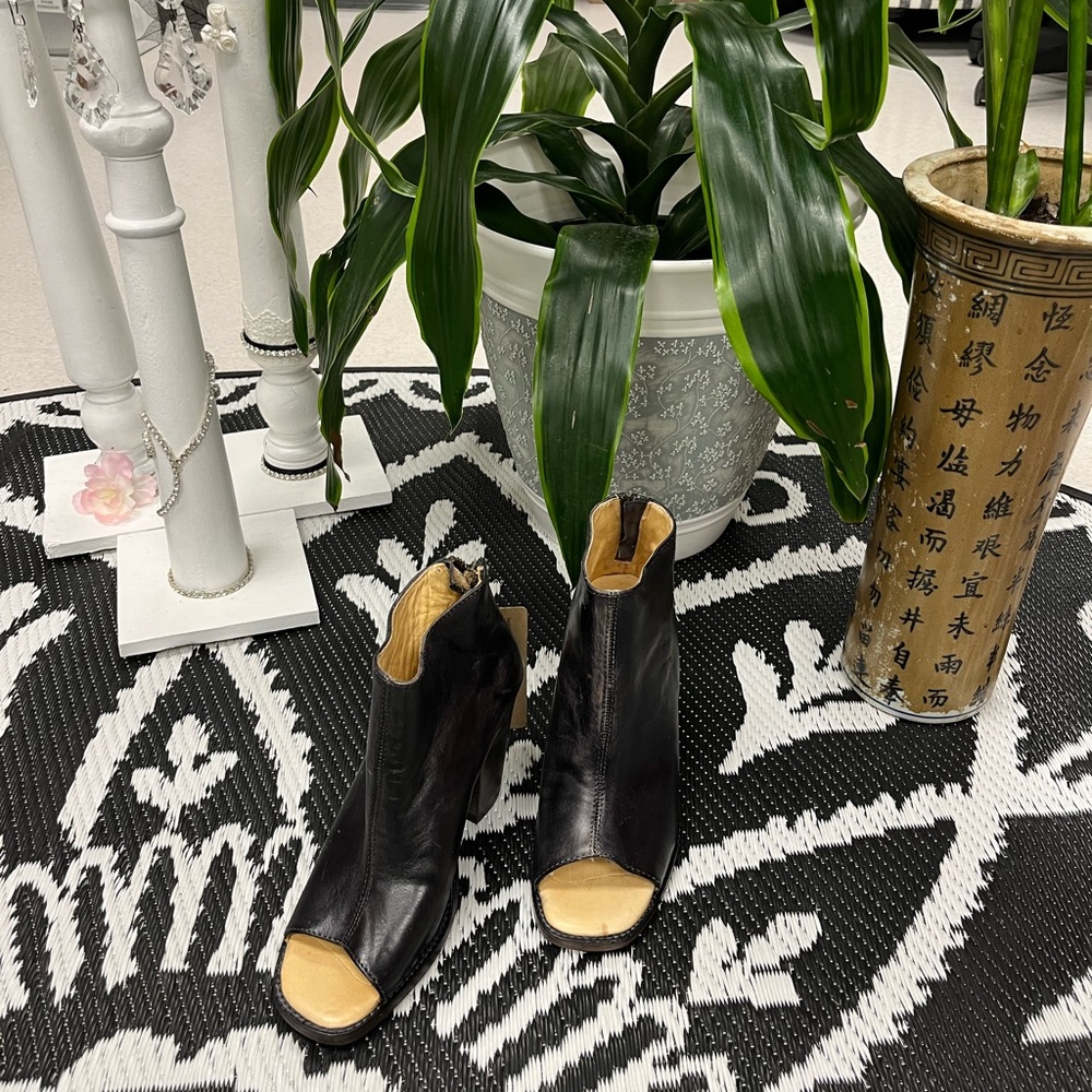 Bed Stu open toe ankle boots-brand new